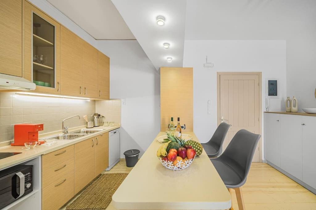 Urban Village Apartment Limenas Chersonisou